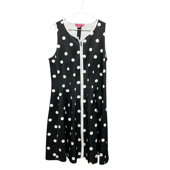 Betsey Johnson Polka Dot Fit & Flare Dress | Front Zip Sleeveless | Size 6 - Picture 3 of 5
